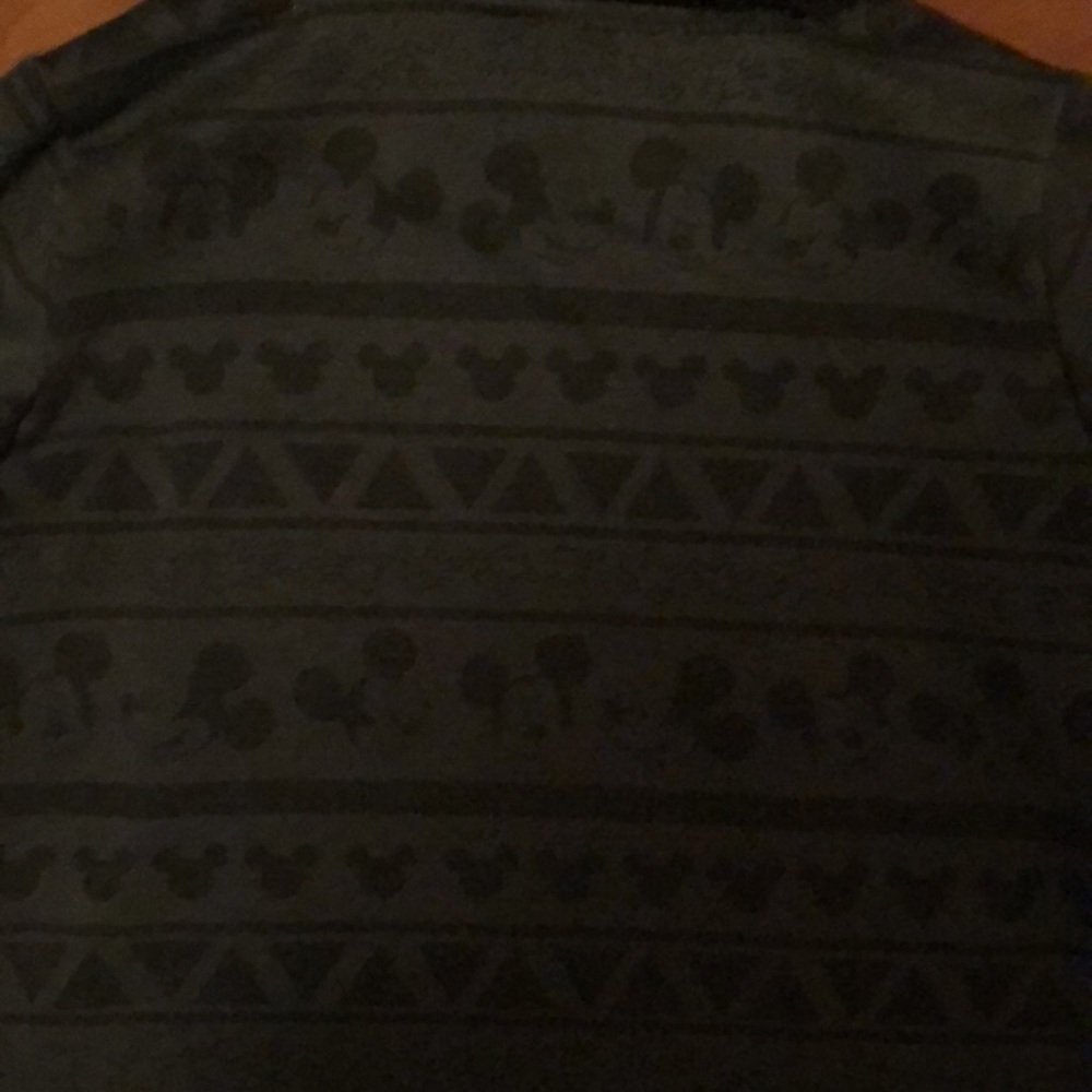 Disney pullover sweater/jacket - Picture 7 of 7